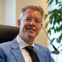 bio-CarlJune